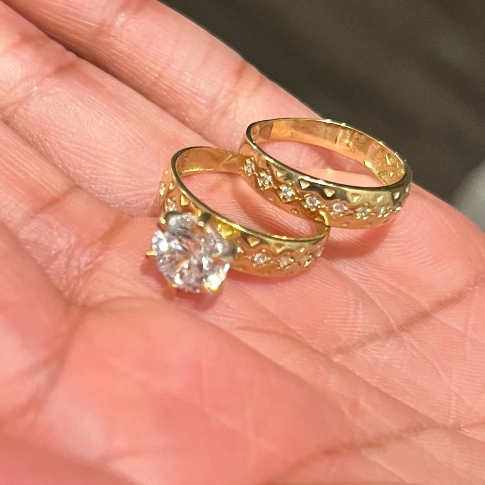 Authentic 10k wedding ring and band